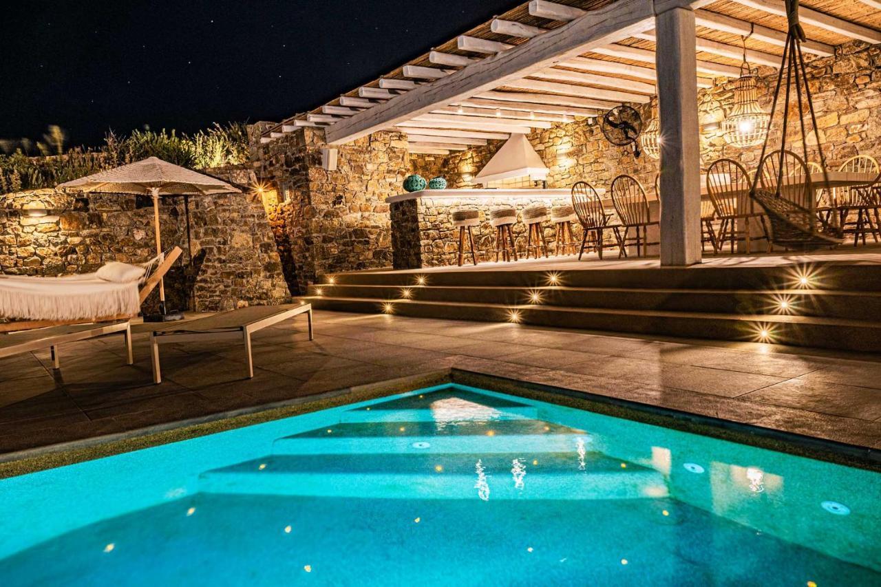 Villa Iakinthos By Mykonian Kazarte Mykonos Town Exterior photo