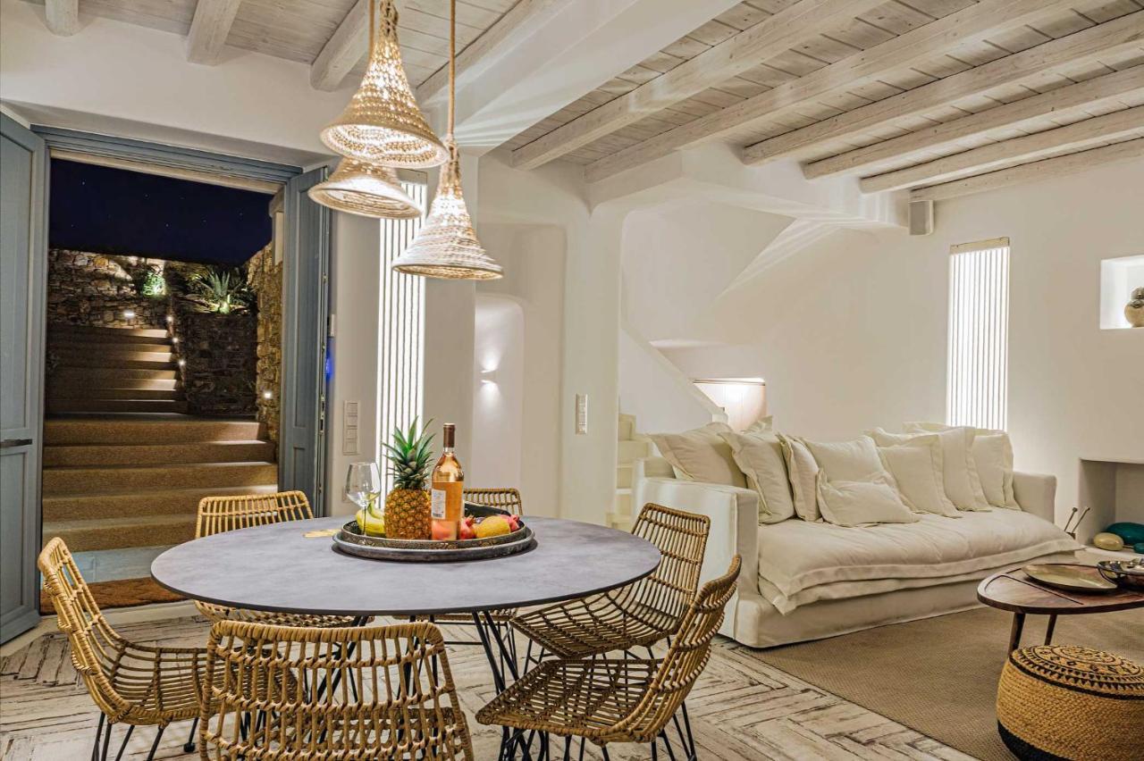 Villa Iakinthos By Mykonian Kazarte Mykonos Town Exterior photo